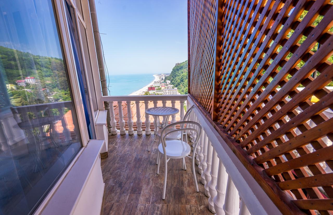 Aniva The Hotel 巴统 外观 照片