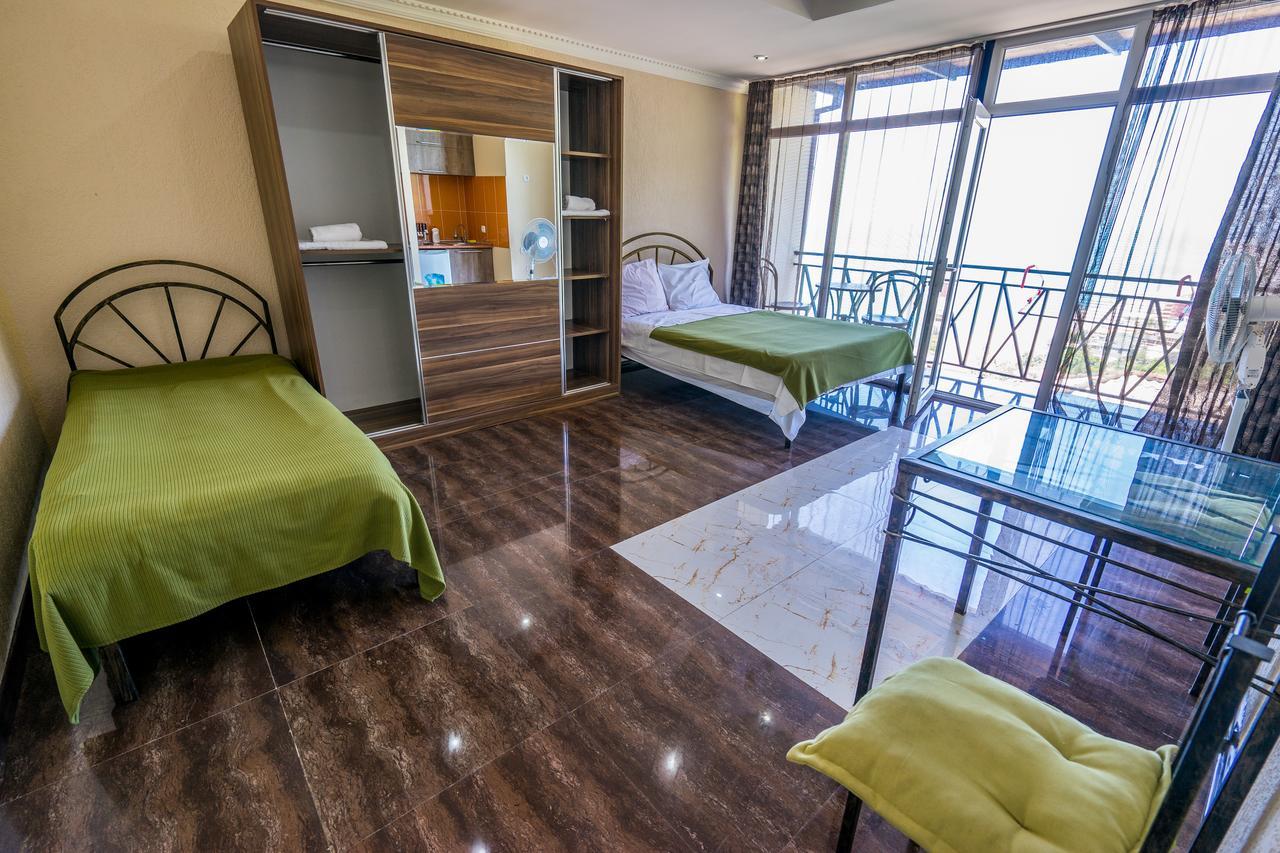 Aniva The Hotel 巴统 外观 照片