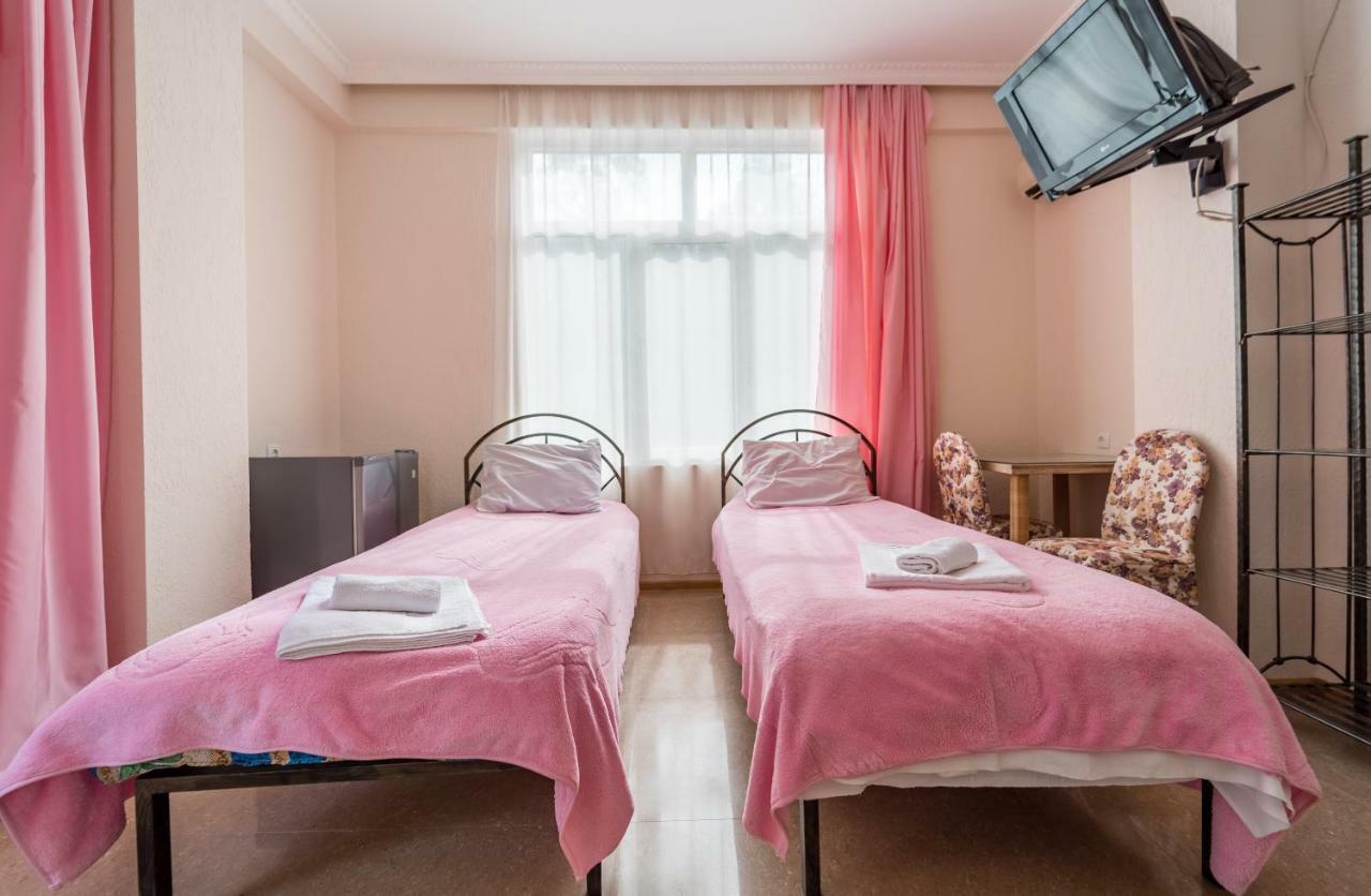 Aniva The Hotel 巴统 外观 照片